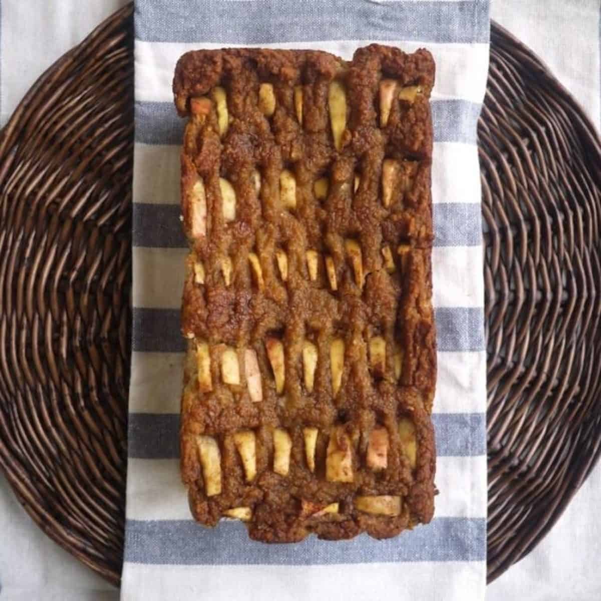Paleo Applesauce Cake
