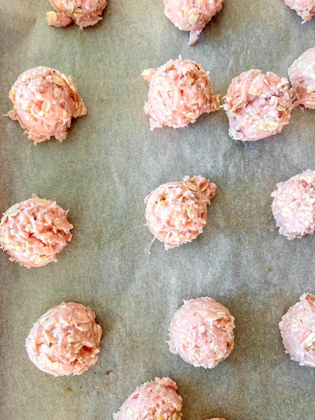 Turkey meatballs before baking.