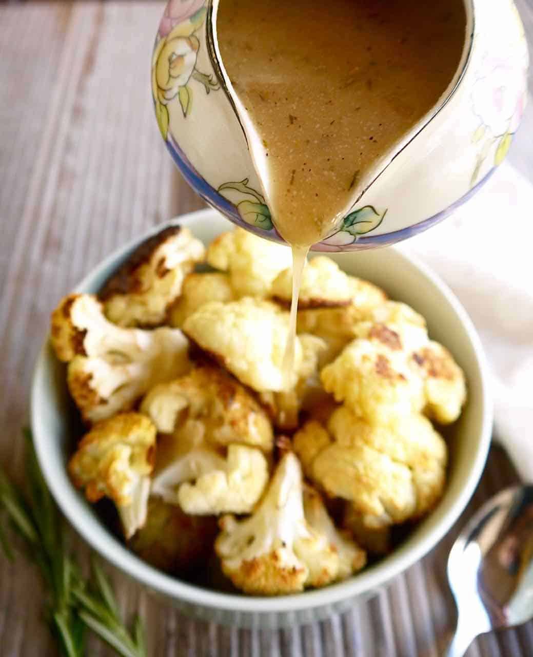 Bone Broth Gravy (Paleo, GF)