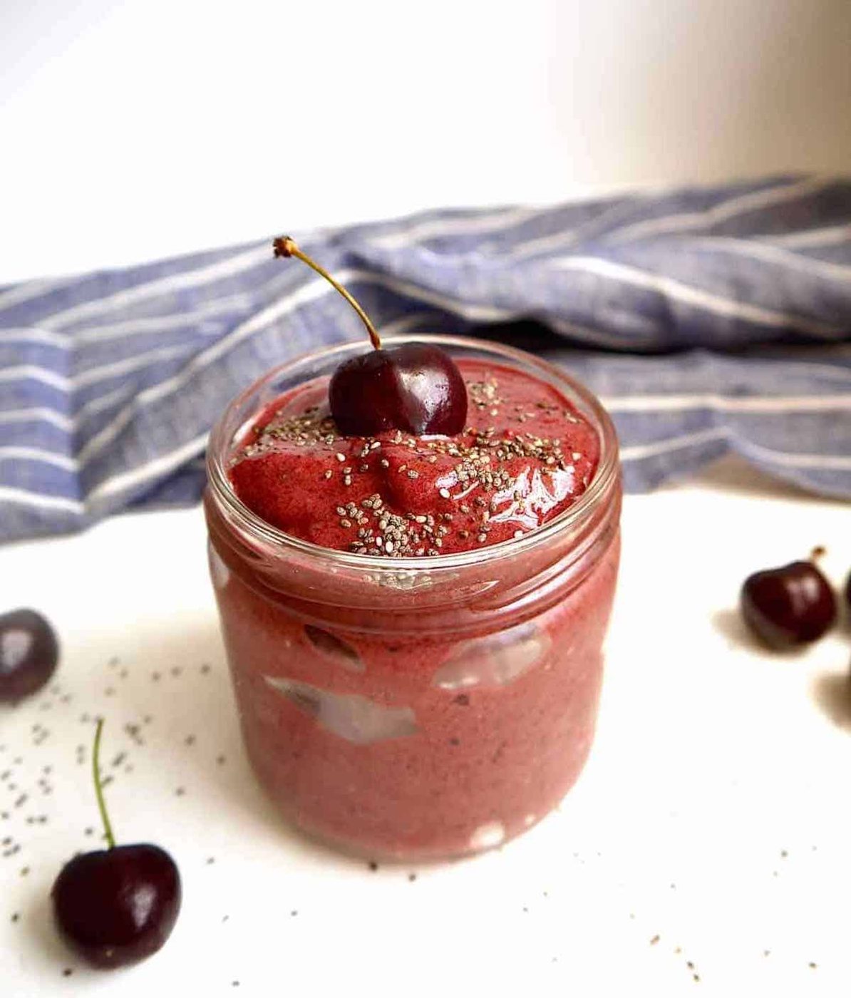 Chocolate Cherry Smoothie with Banana