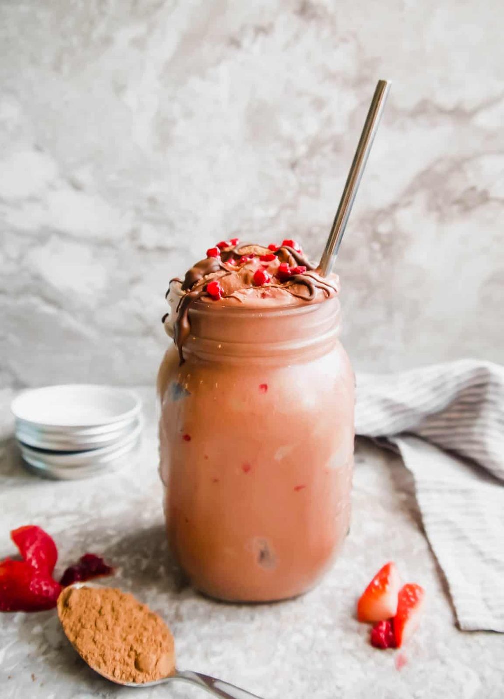 Chocolate Raspberry Cauliflower Smoothie (Paleo, GF)