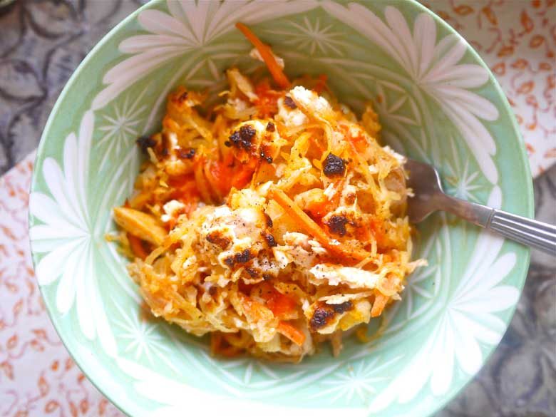 Creamy Buffalo Chicken Spaghetti Squash Casserole (paleo, GF)