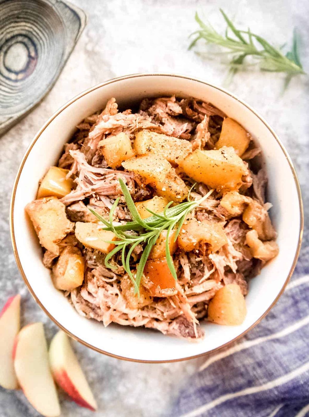 Cooker Apple Pulled Pork, slow