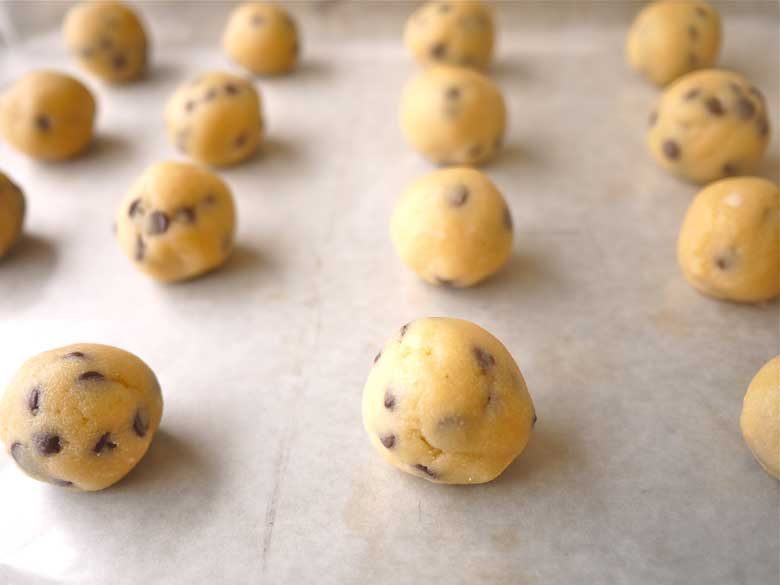 Dulce de Leche Cookie Dough Balls, paleo, GF