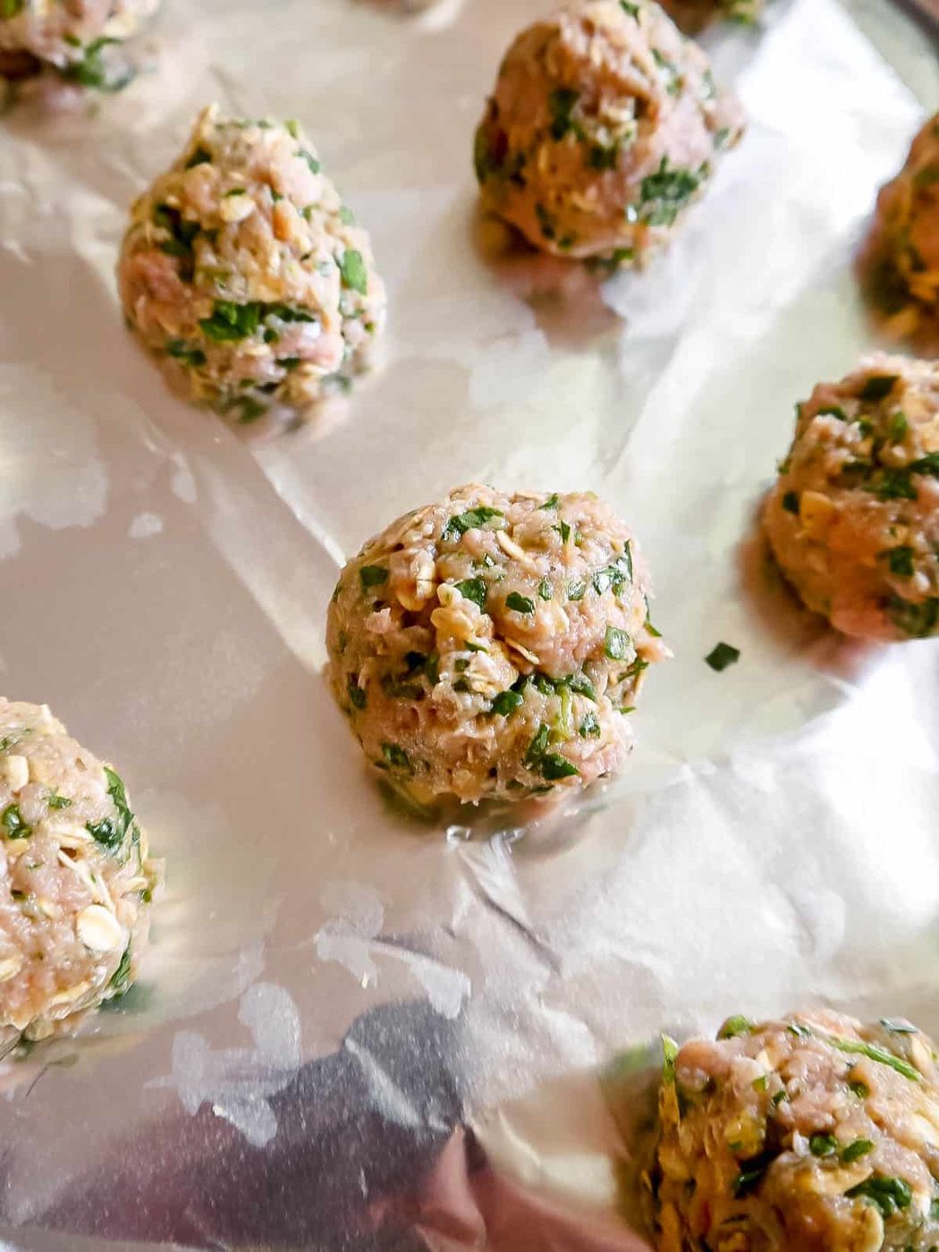 Turkey spinach meatballs before baking.