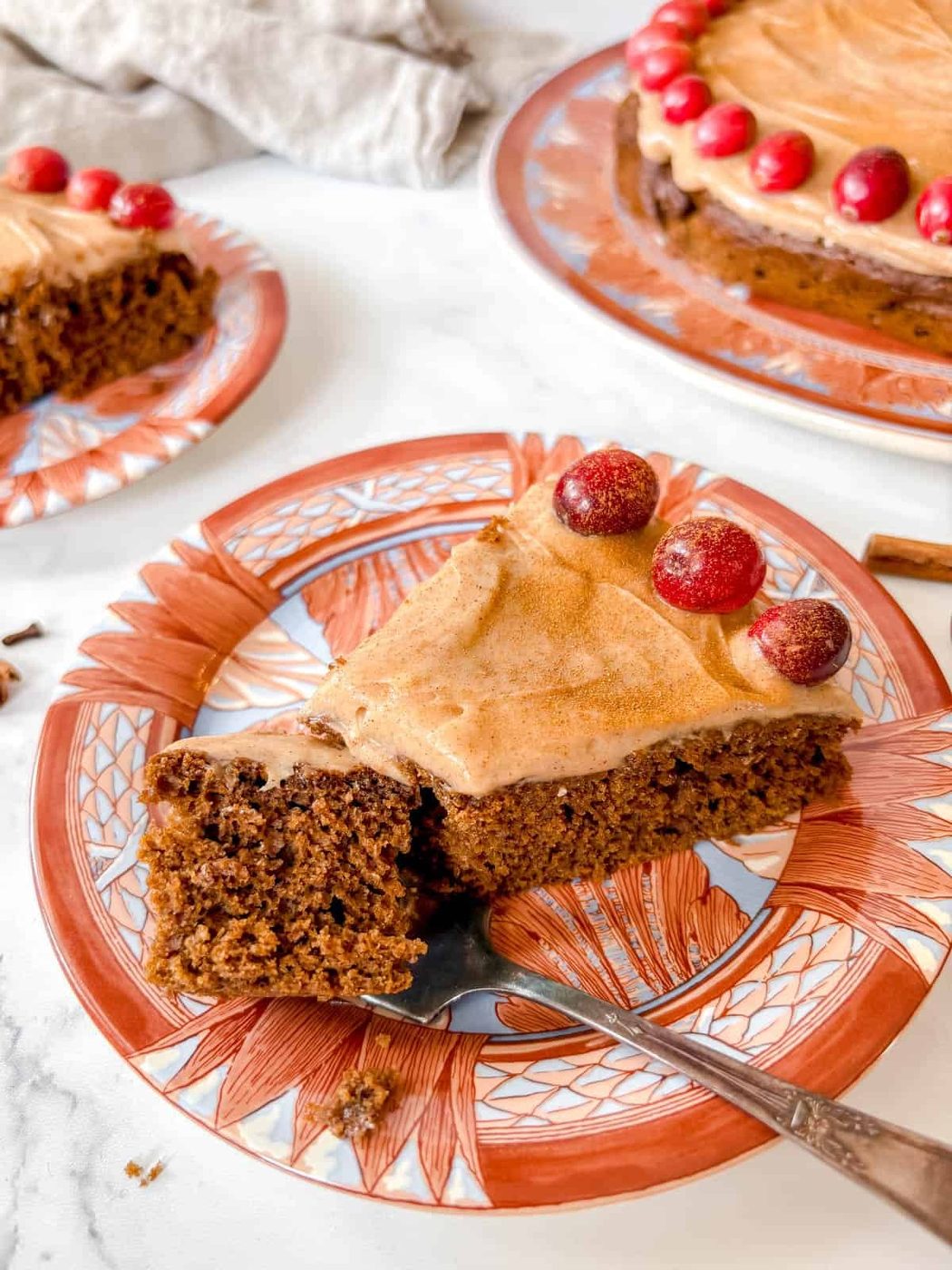 Cinnamon Cream Cheese Frosting: Gingerbread Cake