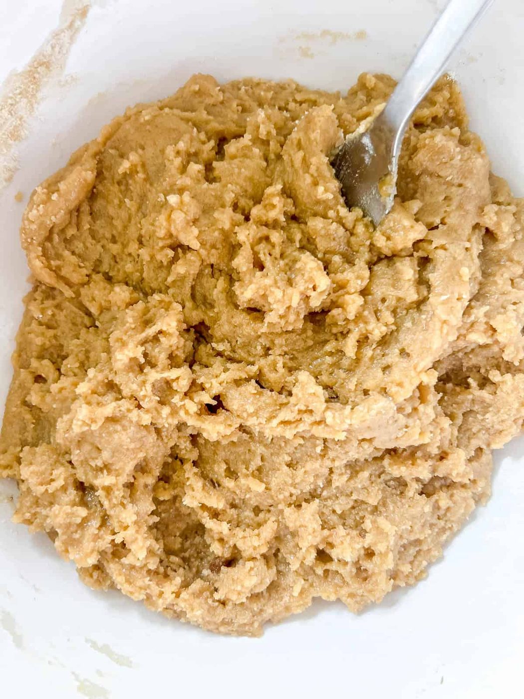 Raw gluten free cookie bar dough.