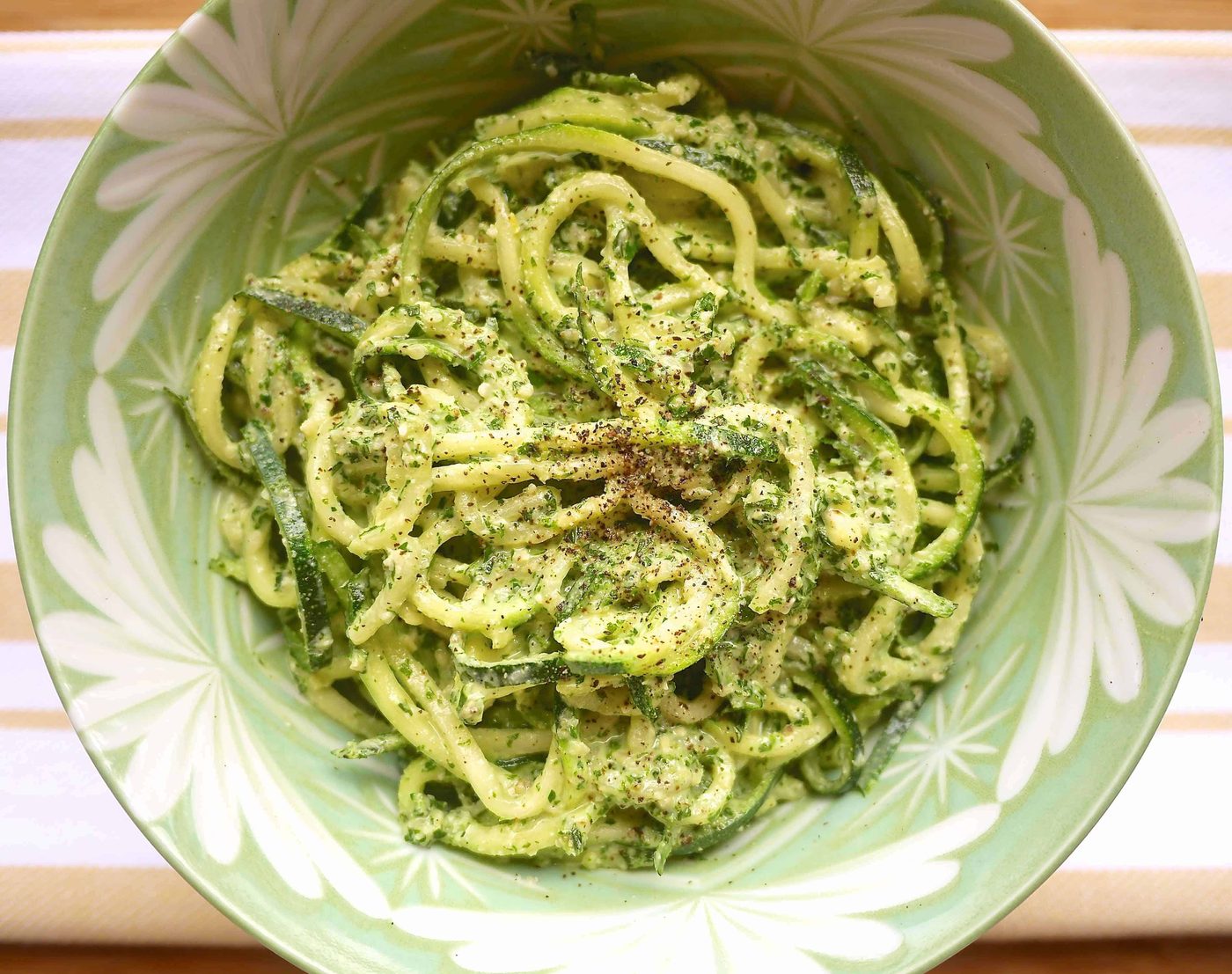 Pesto and Kale: Zucchini Noodles