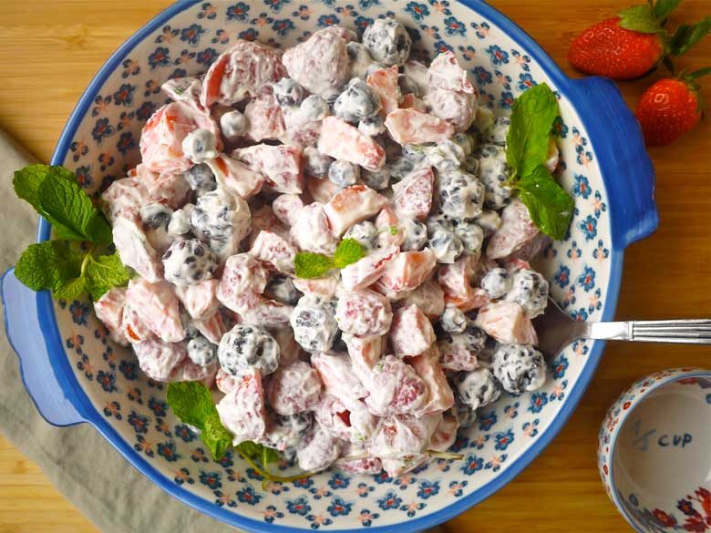 Mixed Berries and Cream (paleo, GF, dairy-free)