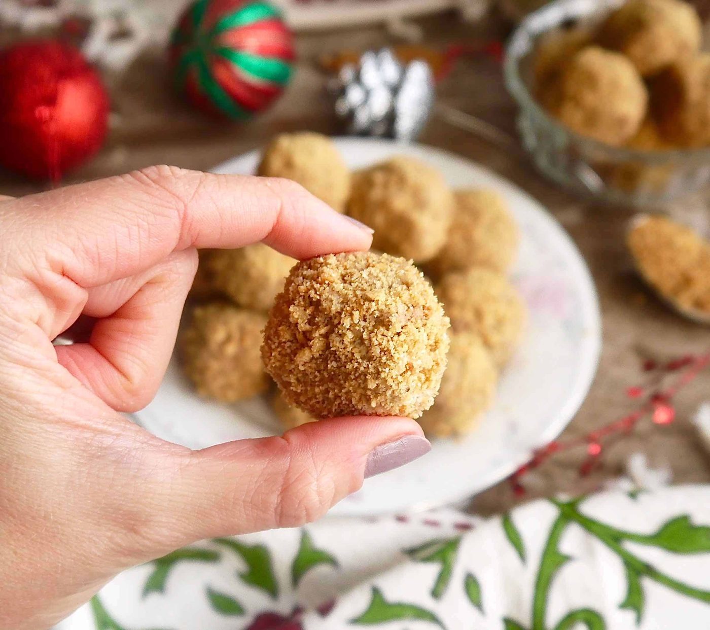 Paleo Chocolate Mousse Truffles