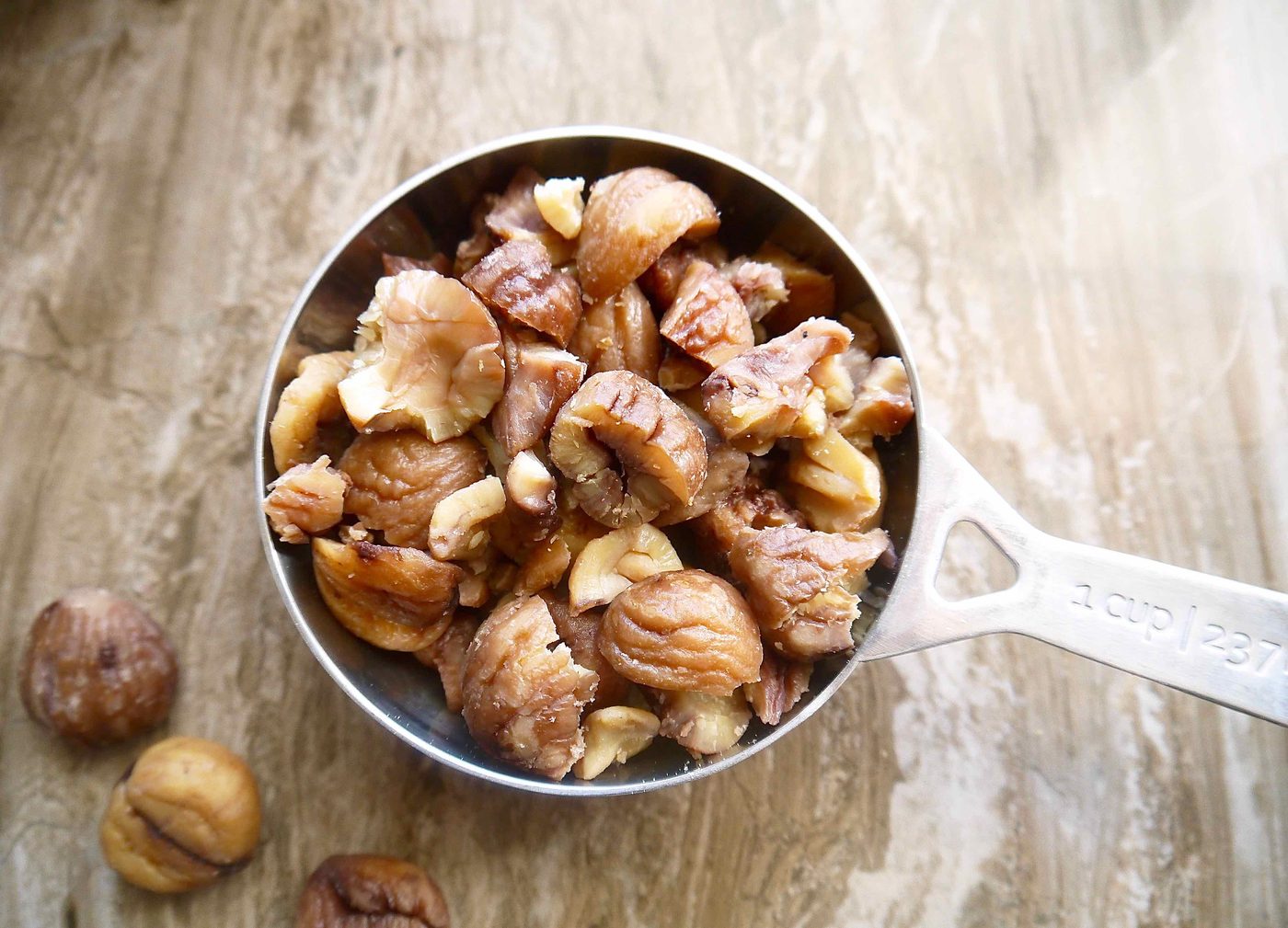 Mashed chestnuts in a cup.
