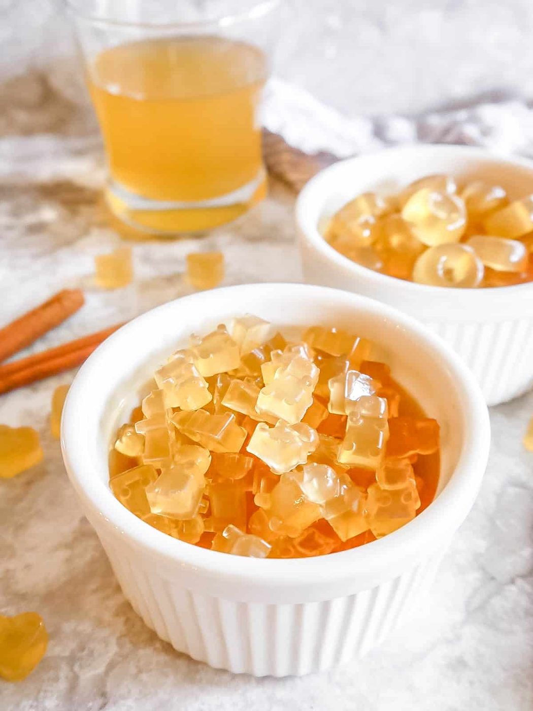 From-scratch Apple Juice Gelatin Gummies