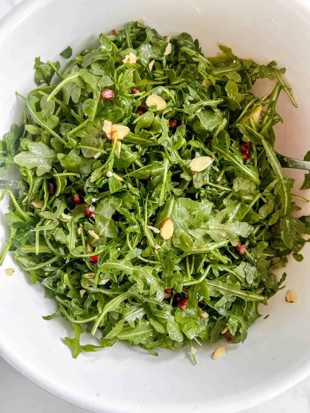 The pear arugula salad mixed together.