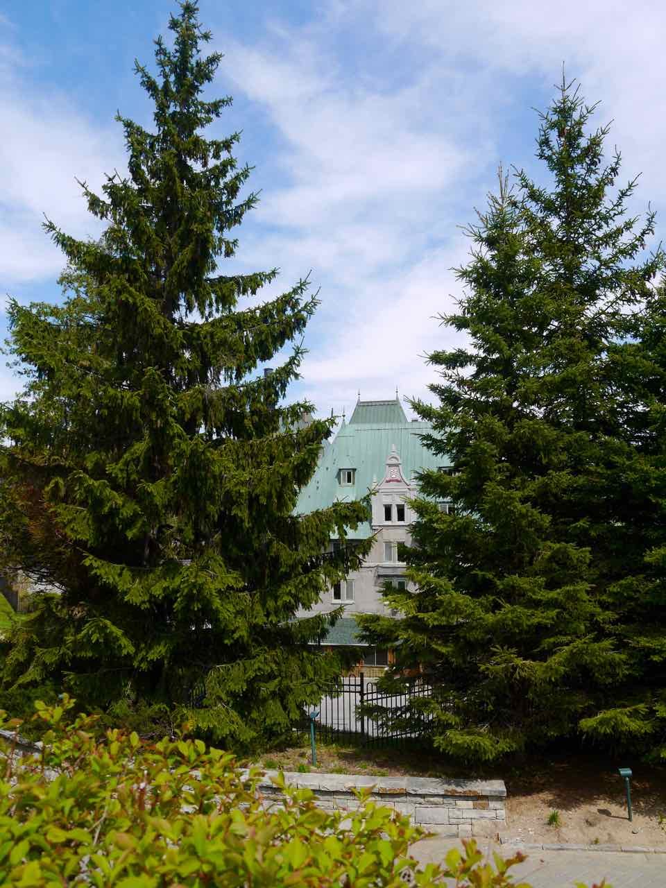 Quebec Province- Montreal, Baie-St-Paul, and La Malbaie