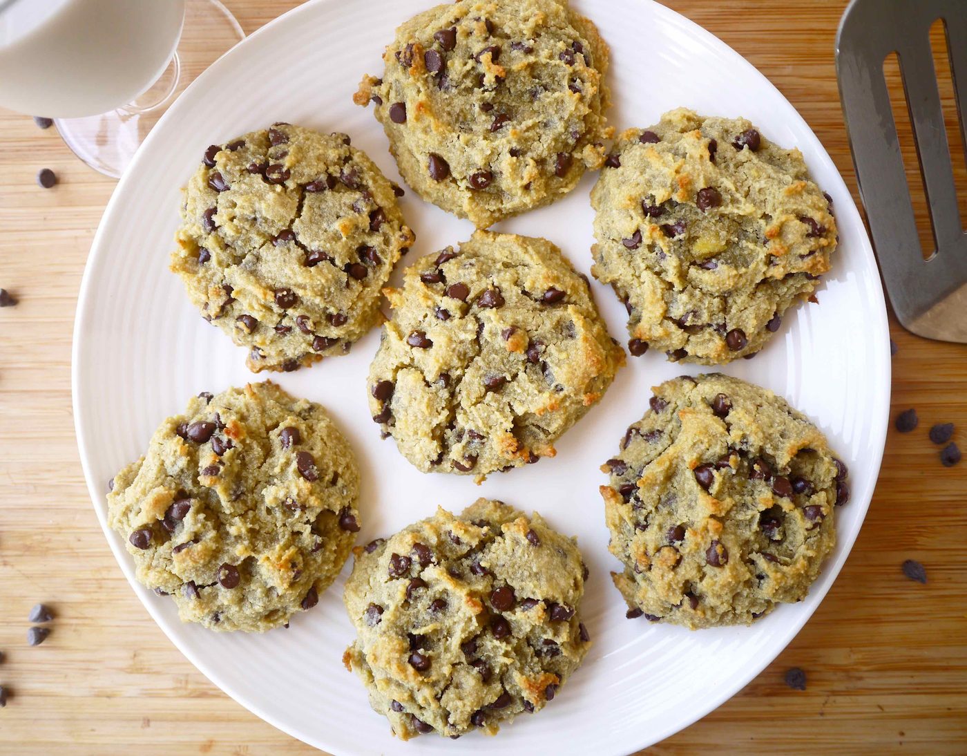 A plate of avocado cookies.