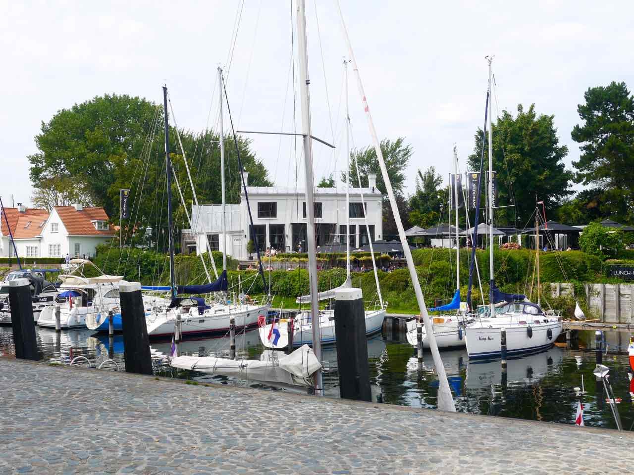The Netherlands- Arnhem, Amersfoort, Gouda, Delft, Veere
