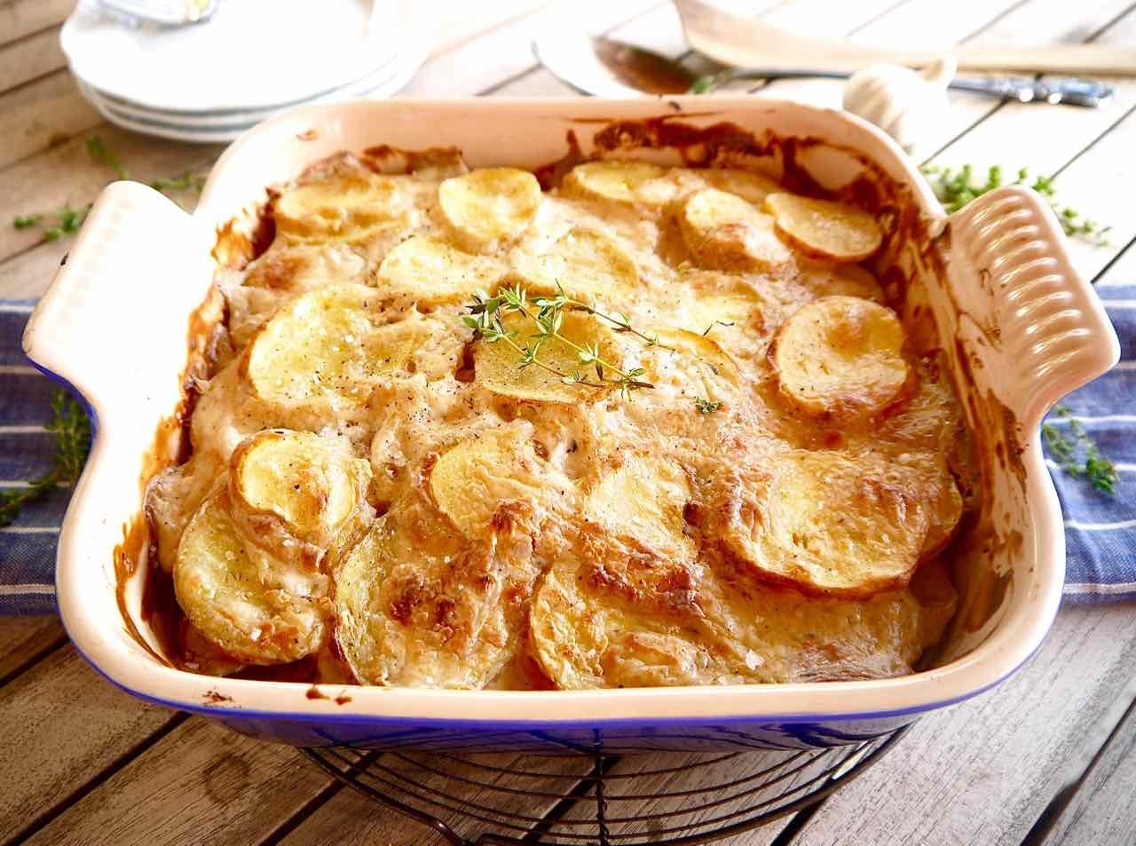 Freshly baked potatoes au gratin.