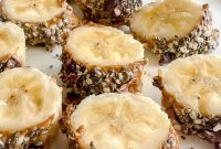 Breakfast Banana Pinwheels