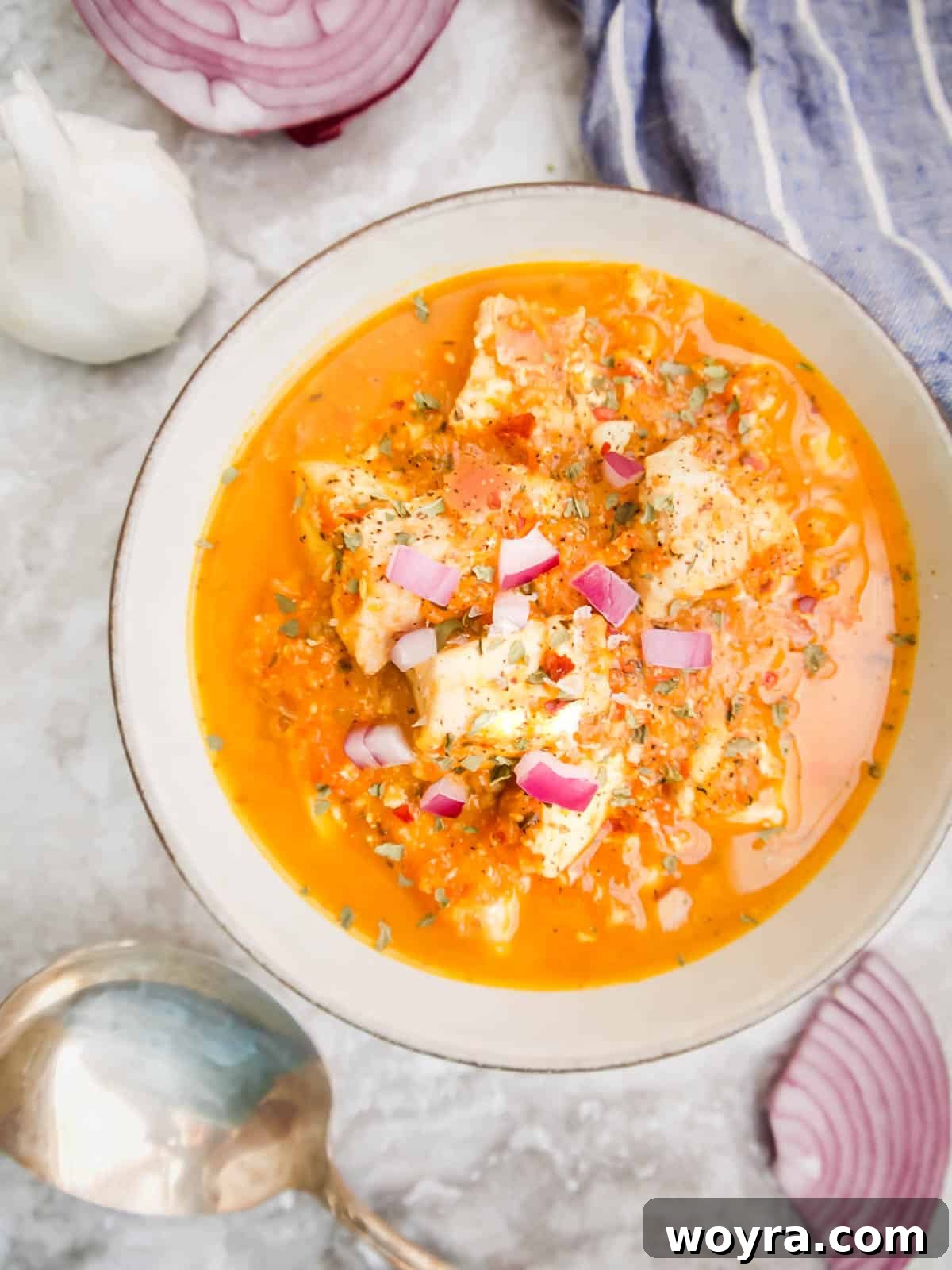 Chicken with Burst Cherry Tomatoes 4 Cherry Tomato Sauce with Chicken in a bowl.