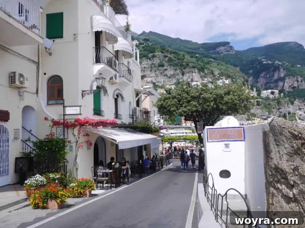 First Glimpse of Paradise: Positano on Our Amalfi Honeymoon 25 Amalfi Coast Honeymoon, Part 1: Positano | Perchance to Cook, www.perchancetocook.com