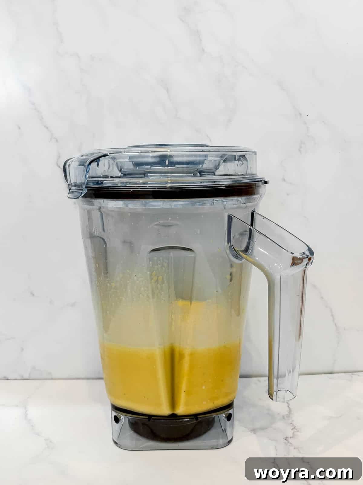 High-Protein Cottage Cheese Egg Bites with Spinach & Pepper 5 Egg bite mixture in a blender.